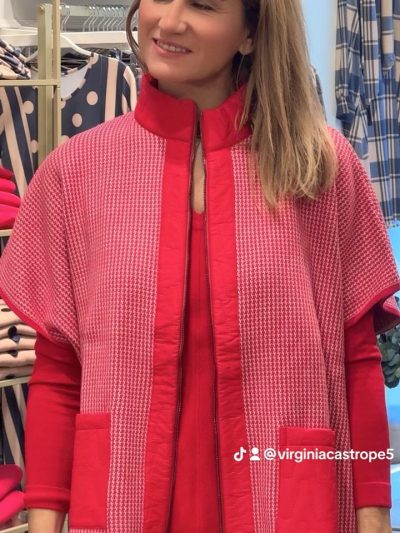 Chaqueta Capa Roja y beige